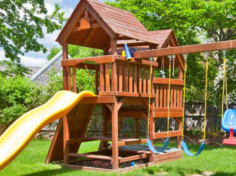 Skyfort II Backyard Discovery – Cedar Wood for 3-10 years