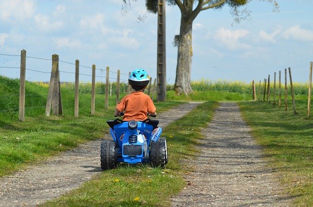 Best Outdoor Toys for 7-Year-Olds